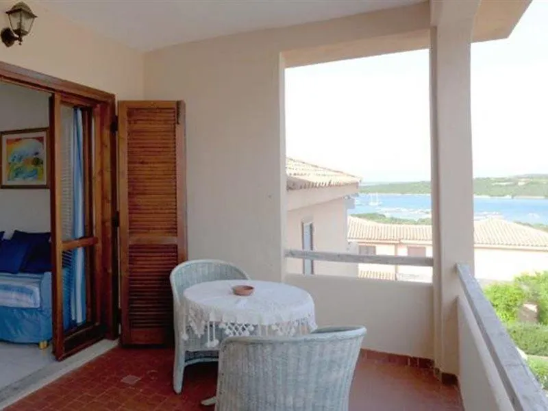 Ośrodek wypoczynkowy Baia De Bahas Residence Marinella  Włochy