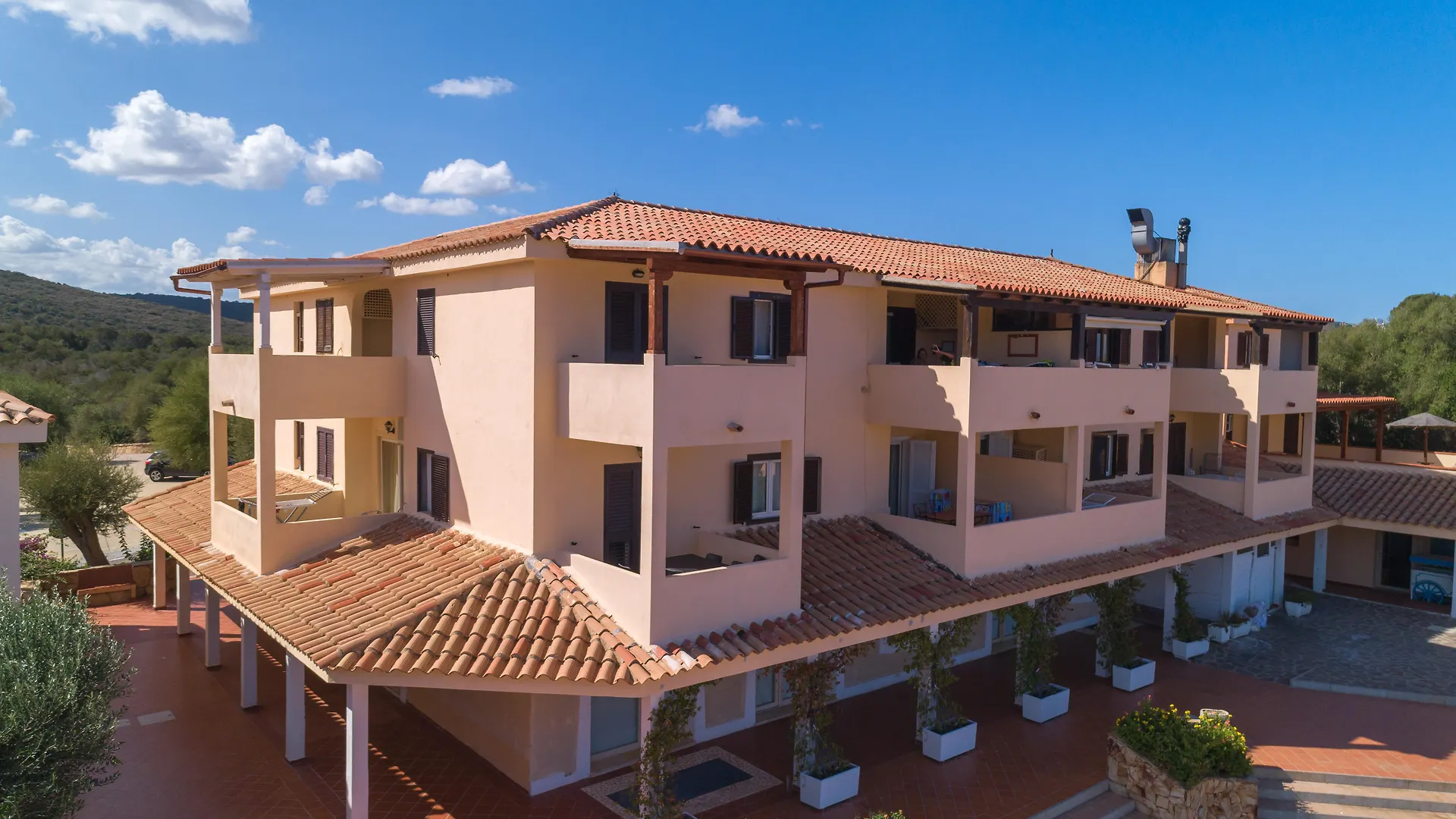 Baia De Bahas Residence Marinella